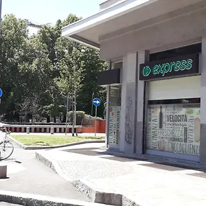 https://darsena-cozy-flat-milan.it-lombardy.com